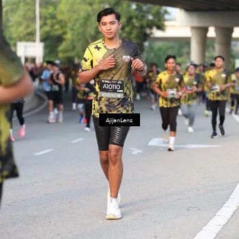 Runner Photo 6424789