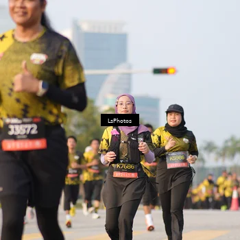 Runner Photo 6424802