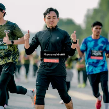 Runner Photo 6424811