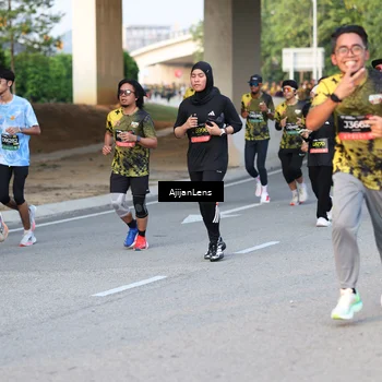 Runner Photo 6424838