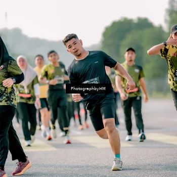 Runner Photo 6424845