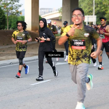 Runner Photo 6424886