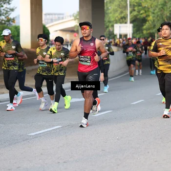 Runner Photo 6424907