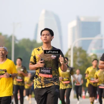Runner Photo 6424933