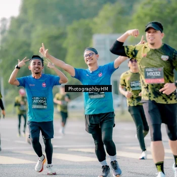 Runner Photo 6424956