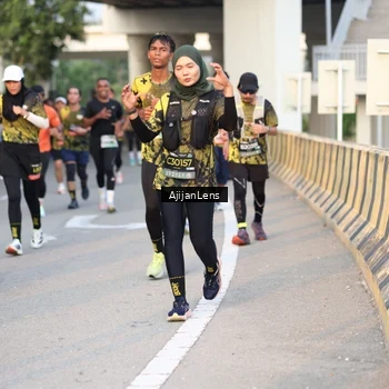 Runner Photo 6424983