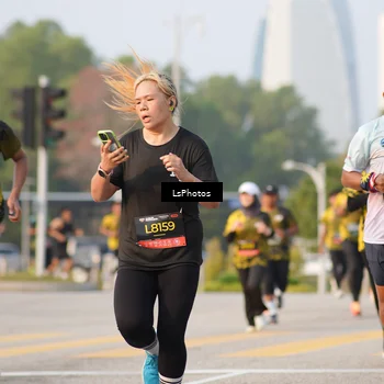 Runner Photo 6425010