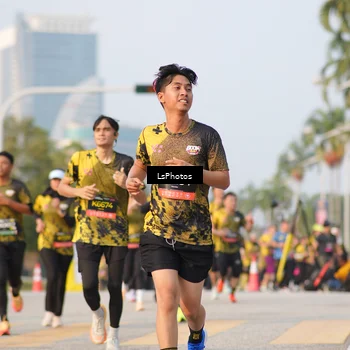Runner Photo 6425021