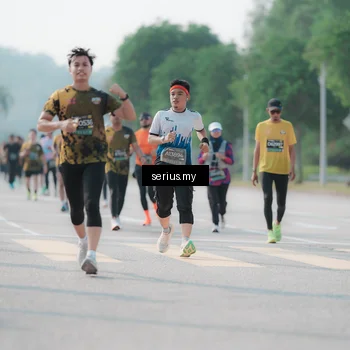 Runner Photo 6425024