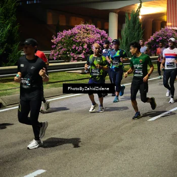Runner Photo 6425033