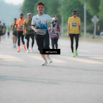 Runner Photo 6425037