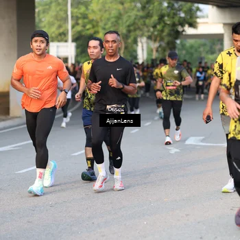 Runner Photo 6425099