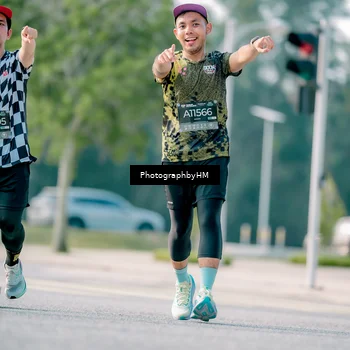 Runner Photo 6425101