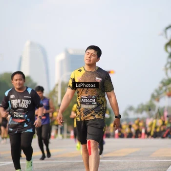 Runner Photo 6425103