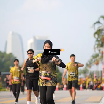 Runner Photo 6425109
