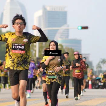 Runner Photo 6425116