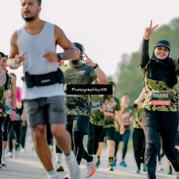 Runner Photo 6425118