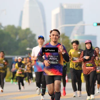 Runner Photo 6425125