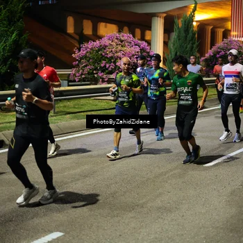 Runner Photo 6425136