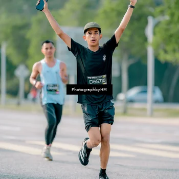 Runner Photo 6425139