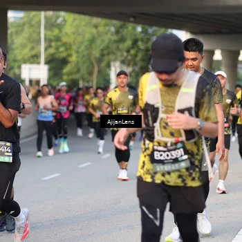 Runner Photo 6425153