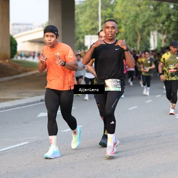 Runner Photo 6425166