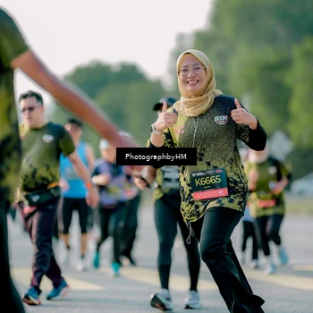 Runner Photo 6425171