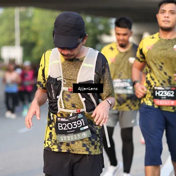 Runner Photo 6425178