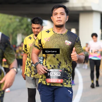 Runner Photo 6425195