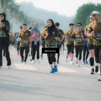Runner Photo 6425246
