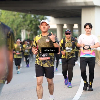 Runner Photo 6425248