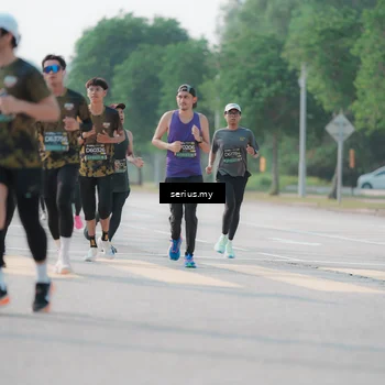 Runner Photo 6425261