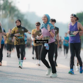 Runner Photo 6425267