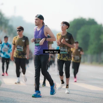 Runner Photo 6425279