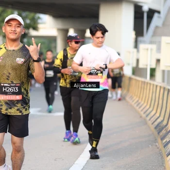Runner Photo 6425281