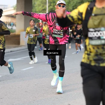 Runner Photo 6425349