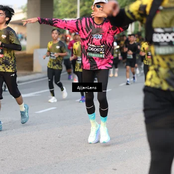 Runner Photo 6425351