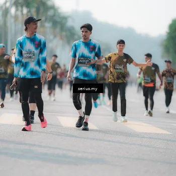 Runner Photo 6425359