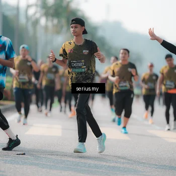 Runner Photo 6425371