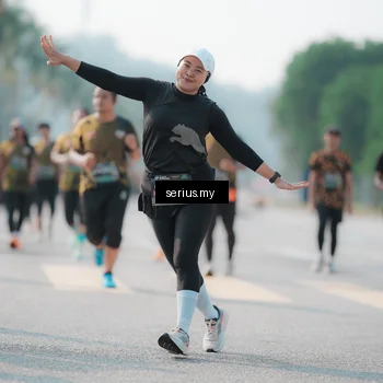 Runner Photo 6425379