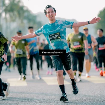 Runner Photo 6425381
