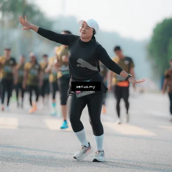 Runner Photo 6425391