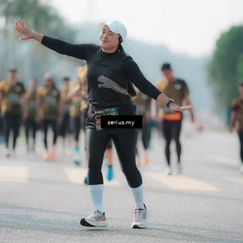 Runner Photo 6425395