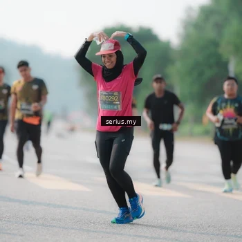 Runner Photo 6425403