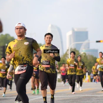 Runner Photo 6425409