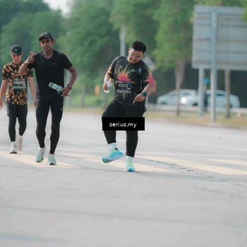 Runner Photo 6425419