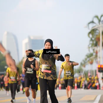 Runner Photo 6425422
