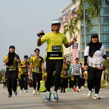 Runner Photo 6425442