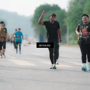 Runner Photo 6425443