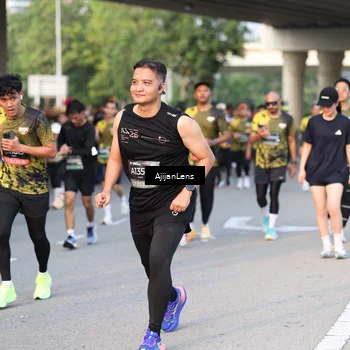 Runner Photo 6425449